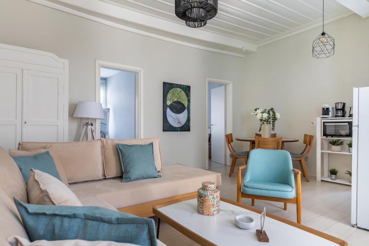 Helios Lovely Apartment Skopelos stad Exteriör bild